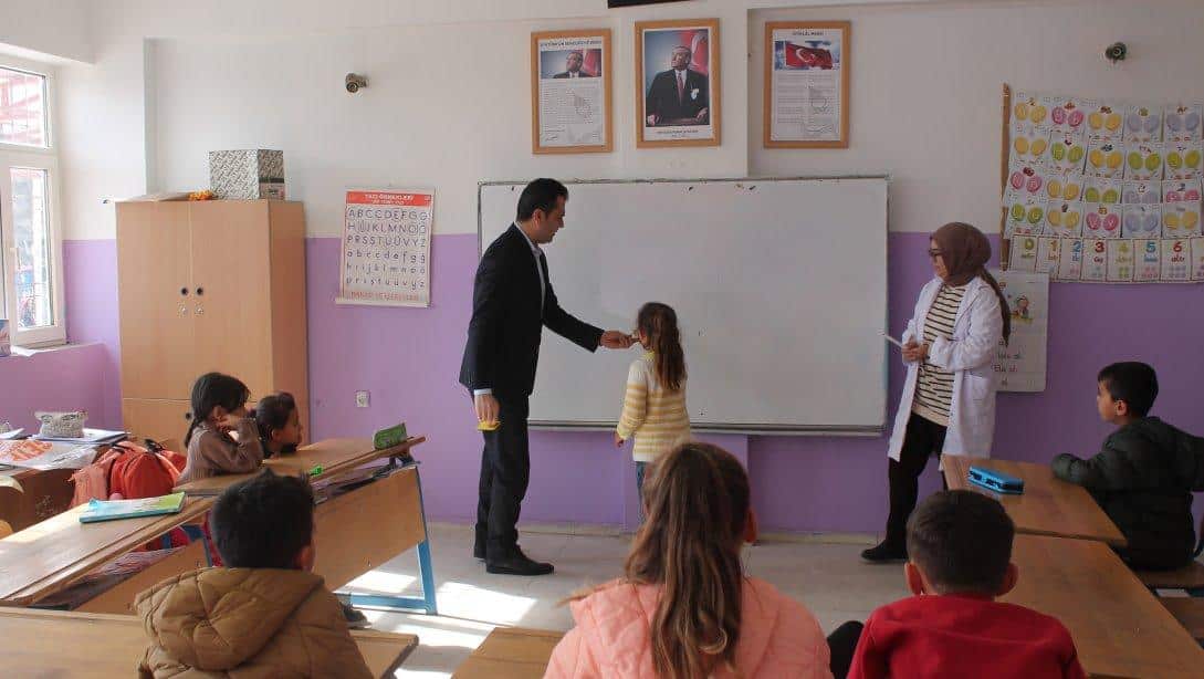 İlçe Milli Eğitim Müdürümüz Fatih KAYA'dan Akbulak Köyü İlkokuluna ziyaret !